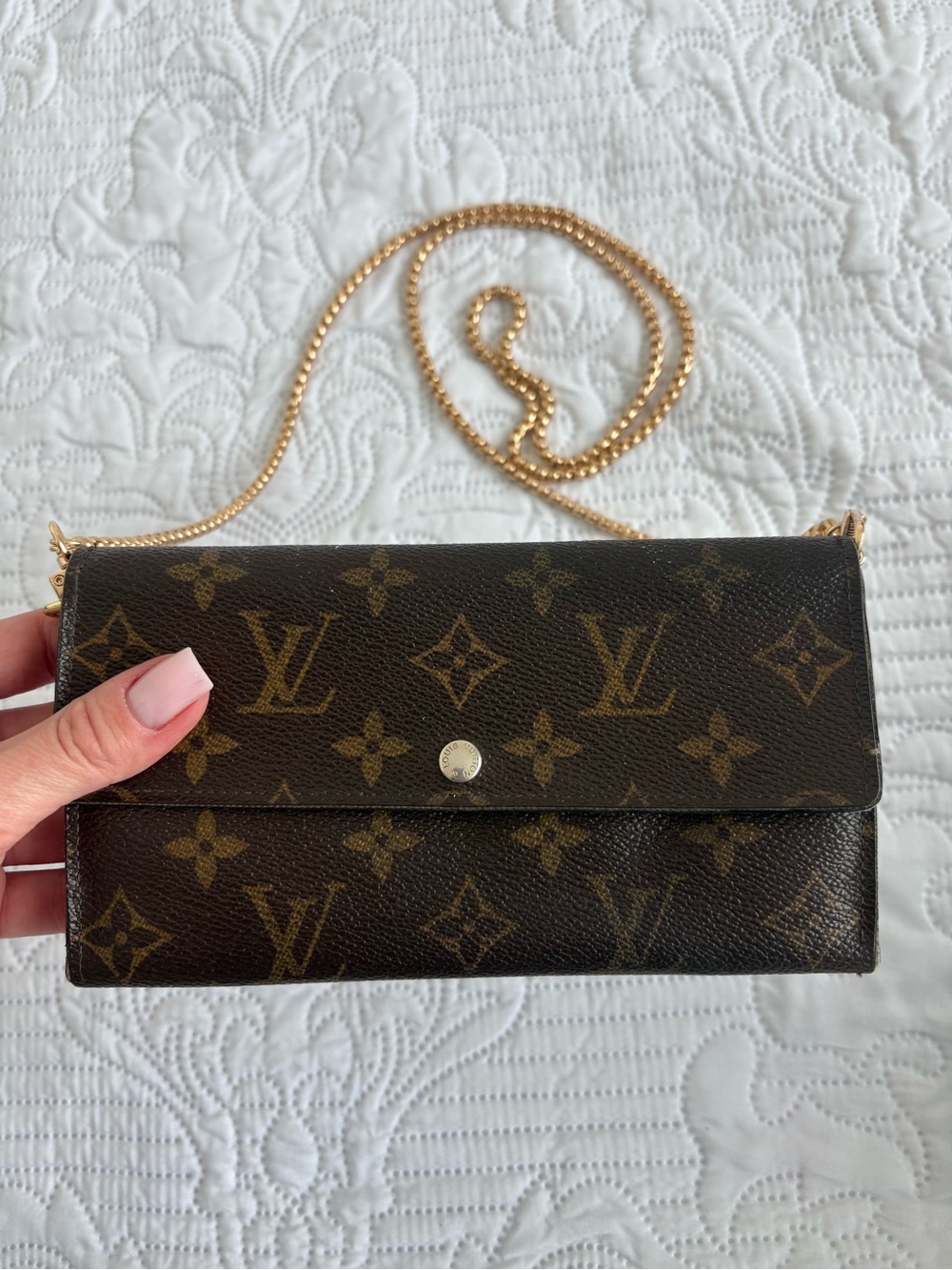 LOUIS VUITTON Monogram Canvas WALLET with Gold Chain